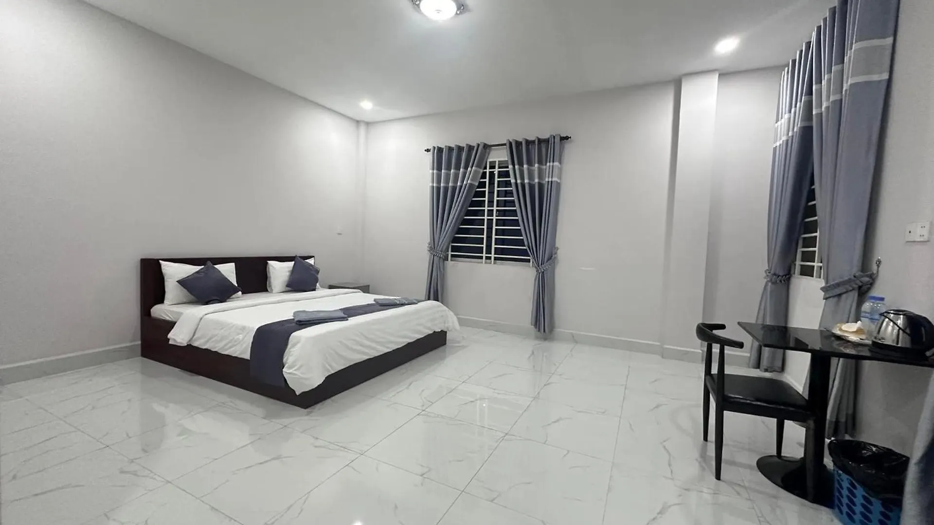 Rosi Guesthouse & Coffee Sihanoukville