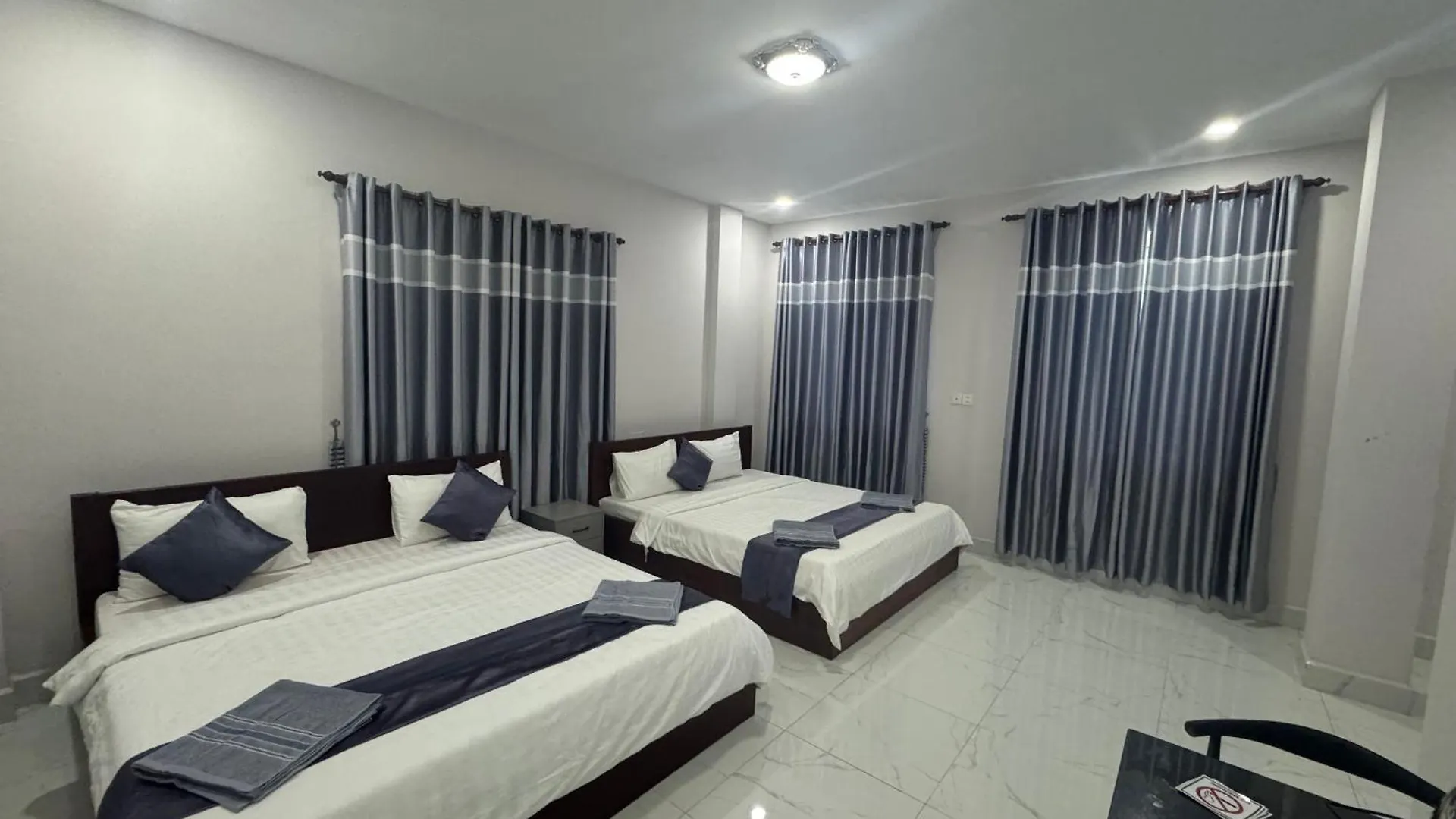 Rosi Guesthouse & Coffee Sihanoukville Guest house